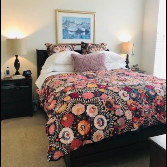 Pottery Barn Helena Duvet Cover Shams 